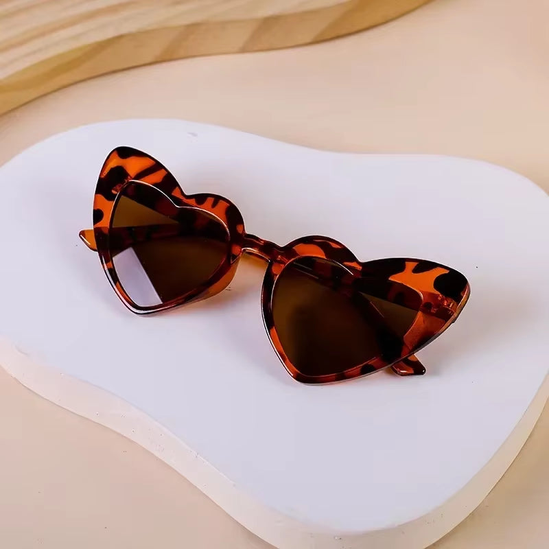2Pcs 2025 Children'S Heart-Shaped Sunglasses Fashion Girls Uv-Proof Korean Version of Outdoor Leisure Love Glasses
