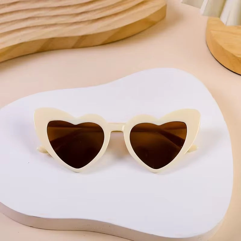 2Pcs 2025 Children'S Heart-Shaped Sunglasses Fashion Girls Uv-Proof Korean Version of Outdoor Leisure Love Glasses