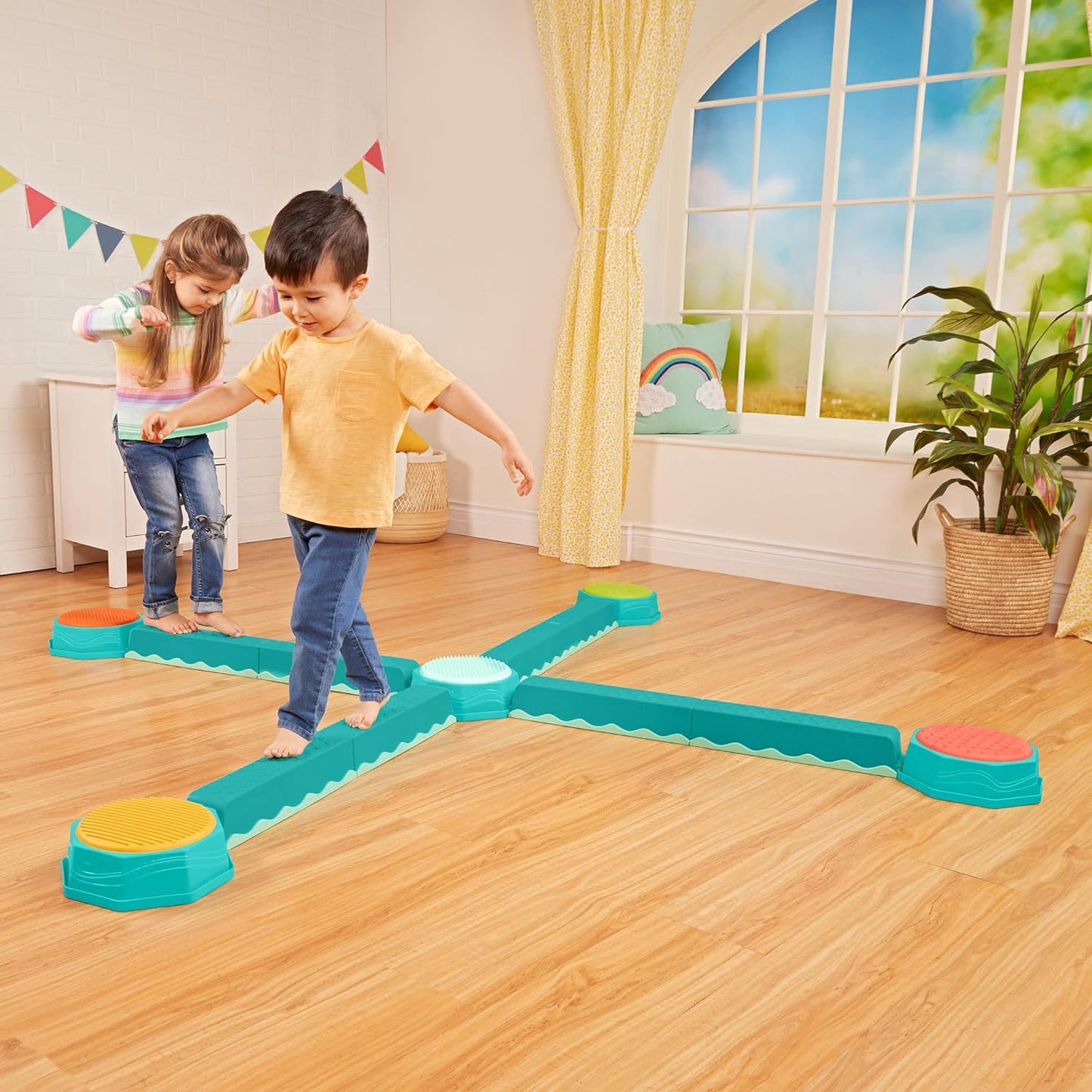 – Balance Beam for Kids – Interlocking Balancing Beams – 5 Sensory Pads & 8 Beams – Active Play for Toddlers, Kids – 3 Years + – Balance & Build Set