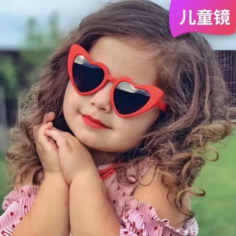2Pcs 2025 Children'S Heart-Shaped Sunglasses Fashion Girls Uv-Proof Korean Version of Outdoor Leisure Love Glasses